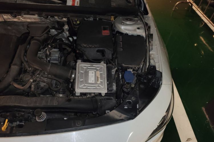 Used Mercedes-Benz CLA 2020 CLA 200 Engine Bay Left