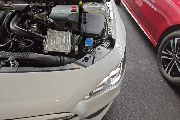 Used Mercedes-Benz CLA 2020 CLA 200 Engine Bay Left
