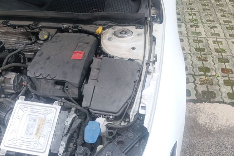 Used Mercedes-Benz CLA 2020 CLA 200 Engine Bay Left