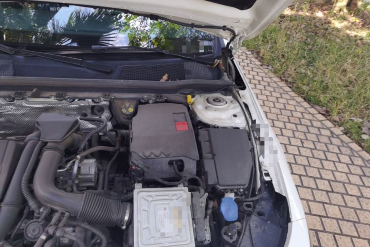 Used Mercedes-Benz CLA 2020 CLA 200 Engine Bay Left