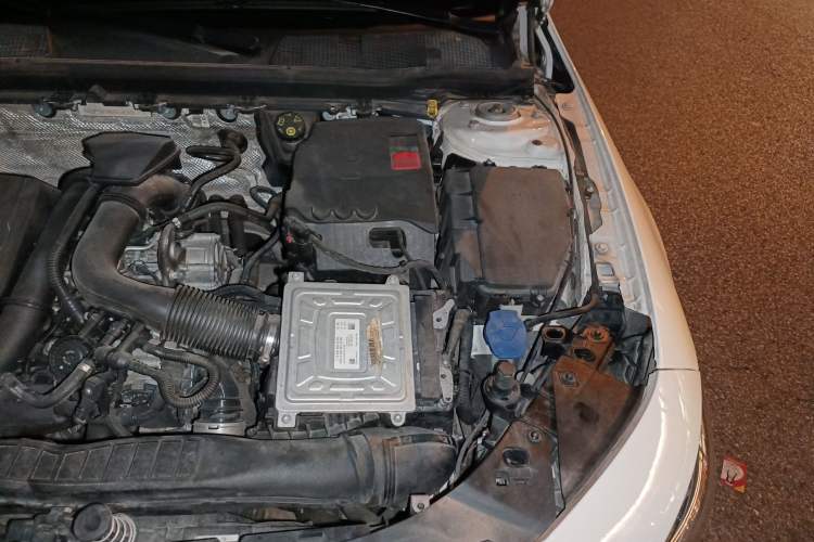 Used Mercedes-Benz CLA 2020 CLA 200 Shooting Brake Engine Bay Left