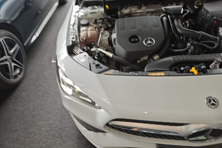 Used Mercedes-Benz CLA 2020 CLA 200 Engine Bay Right
