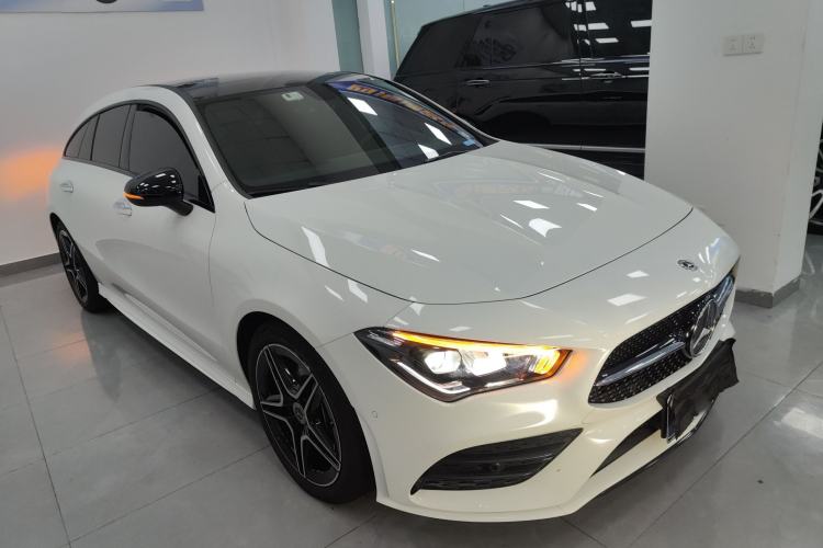 Used Mercedes-Benz CLA 2020 CLA 260 4MATIC Shooting Brake Exterior 1