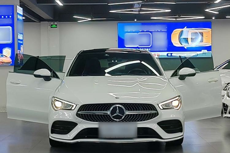 Used Mercedes-Benz CLA 2020 CLA 200 Shooting Brake Exterior 2