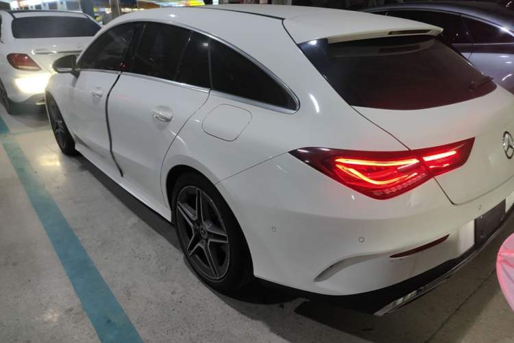 Used Mercedes-Benz CLA 2020 CLA 200 Shooting Brake Exterior 2