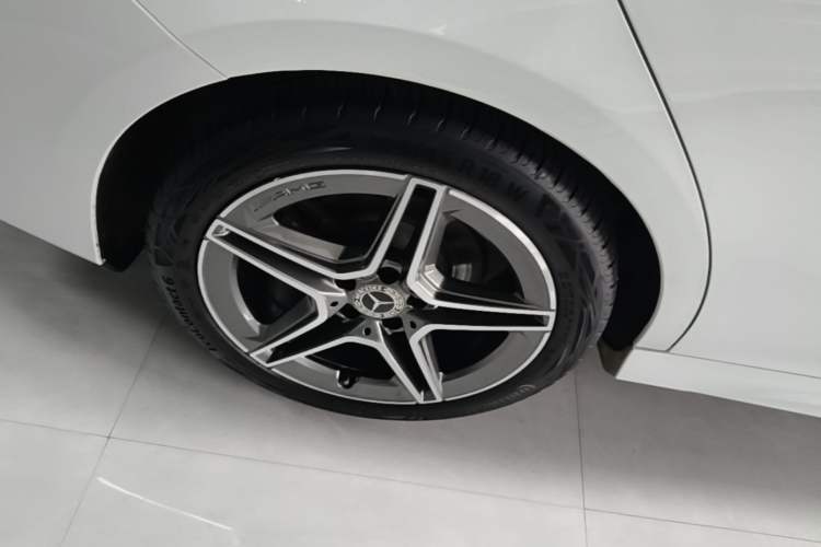 Used Mercedes-Benz CLA 2020 CLA 200 Exterior 5