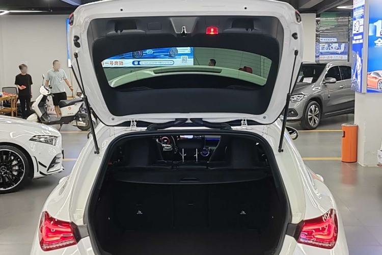 Used Mercedes-Benz CLA 2020 CLA 200 Shooting Brake Exterior 5