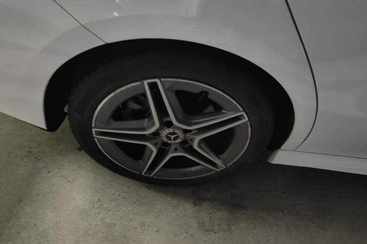 Used Mercedes-Benz CLA 2020 CLA 200 Shooting Brake Exterior 5