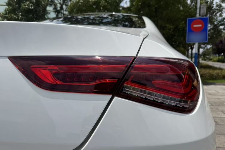 Used Mercedes-Benz CLA 2020 CLA 200 Exterior 9