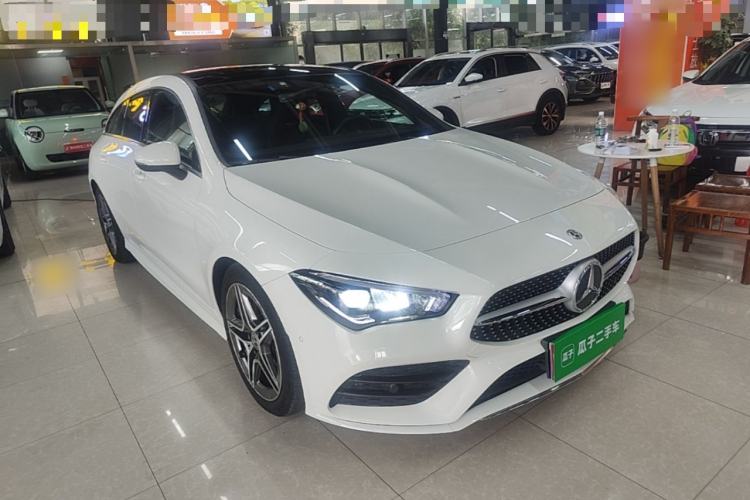 Used Mercedes-Benz CLA 2020 CLA 200 Shooting Brake Front Right 45 Deg