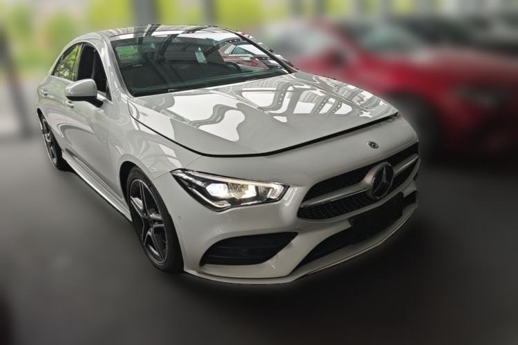 Used Mercedes-Benz CLA 2020 CLA 200 Front Right 45 Deg