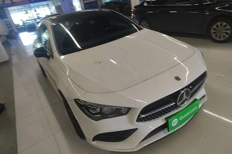 Used Mercedes-Benz CLA 2020 CLA 260 4MATIC Shooting Brake Front Right 45 Deg