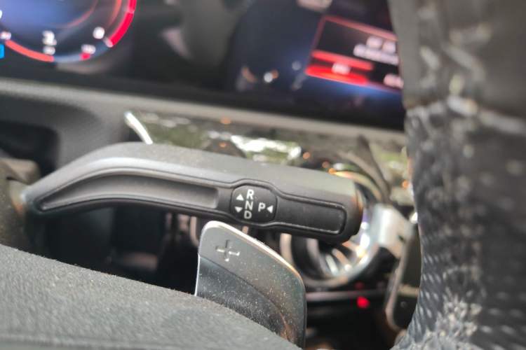 Used Mercedes-Benz CLA 2020 CLA 260 4MATIC Gear Lever