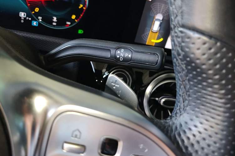 Used Mercedes-Benz CLA 2020 CLA 260 4MATIC Shooting Brake Gear Lever
