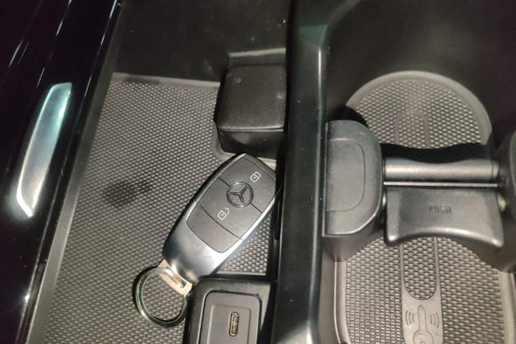 Used Mercedes-Benz CLA 2020 CLA 200 Shooting Brake Interior 1