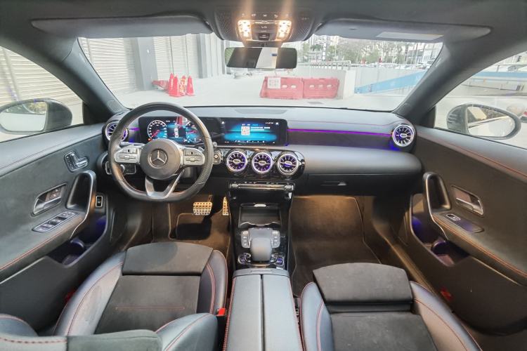 Used Mercedes-Benz CLA 2020 CLA 200 Interior 1