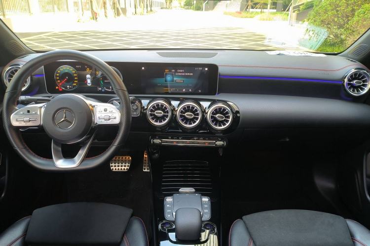 Used Mercedes-Benz CLA 2020 CLA 200 Interior 3