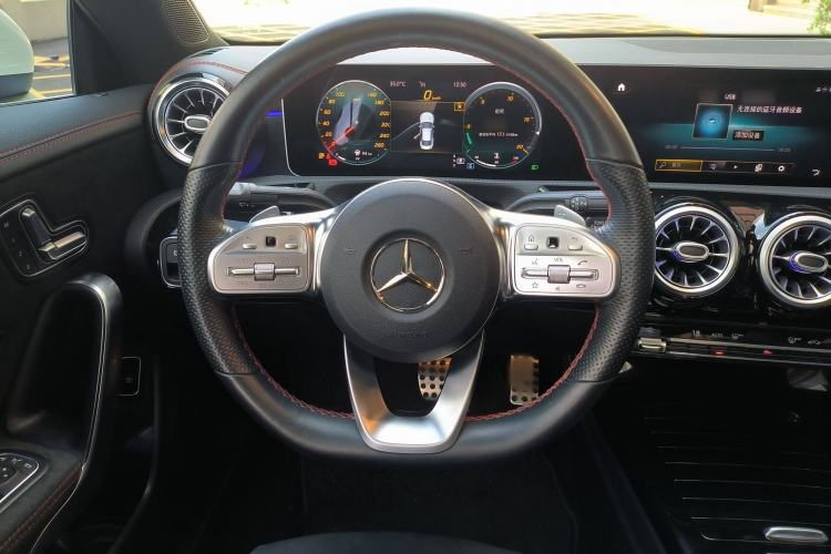 Used Mercedes-Benz CLA 2020 CLA 200 Interior 4