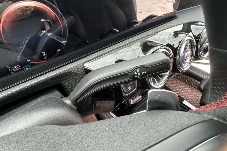 Used Mercedes-Benz CLA 2020 CLA 200 Interior 5