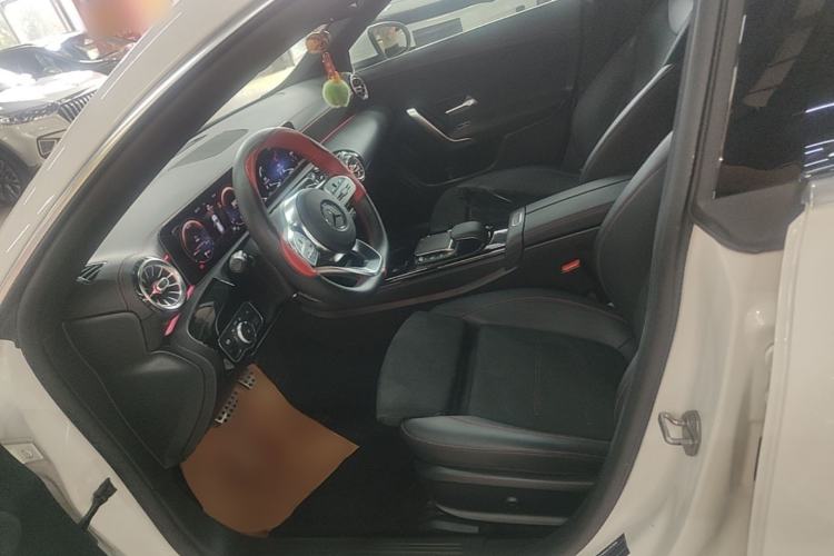 Used Mercedes-Benz CLA 2020 CLA 200 Shooting Brake Left Front Seat