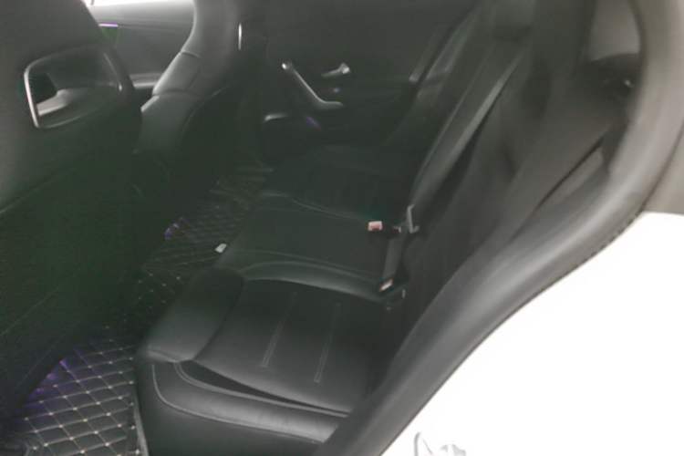 Used Mercedes-Benz CLA 2020 CLA 260 4MATIC Shooting Brake Left Rear Seat