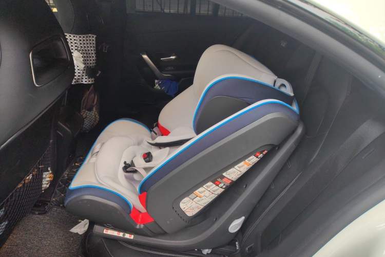Used Mercedes-Benz CLA 2020 CLA 260 4MATIC Left Rear Seat