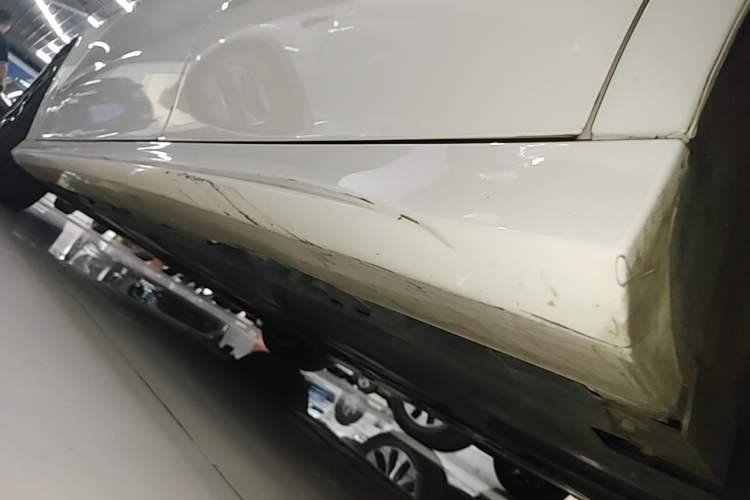 Used Mercedes-Benz CLA 2020 CLA 260 4MATIC Shooting Brake Left Side Sill