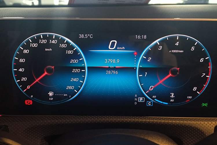 Used Mercedes-Benz CLA 2020 CLA 200 Odometer Close Up