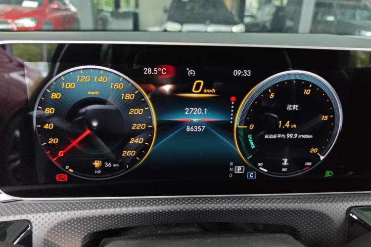 Used Mercedes-Benz CLA 2020 CLA 200 Odometer Close Up