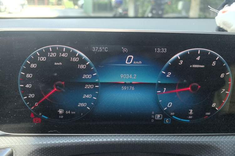 Used Mercedes-Benz CLA 2020 CLA 200 Odometer Close Up