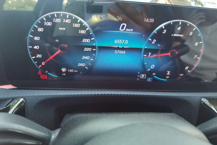 Used Mercedes-Benz CLA 2020 CLA 200 Odometer Close Up