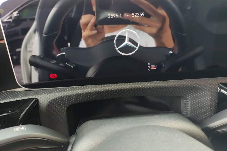 Used Mercedes-Benz CLA 2020 CLA 200 Shooting Brake Odometer Close Up