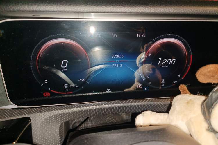 Used Mercedes-Benz CLA 2020 CLA 200 Shooting Brake Odometer Close Up