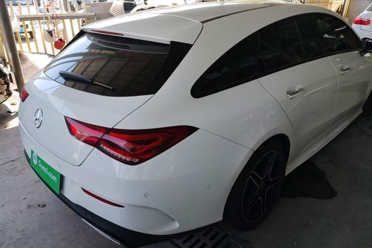 Used Mercedes-Benz CLA 2020 CLA 260 4MATIC Shooting Brake Rear Right 45 Deg