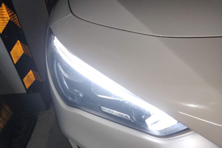 Used Mercedes-Benz CLA 2020 CLA 200 Shooting Brake Right Front Headlight