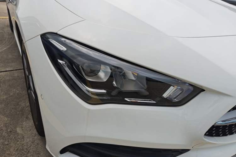 Used Mercedes-Benz CLA 2020 CLA 200 Shooting Brake Right Front Headlight