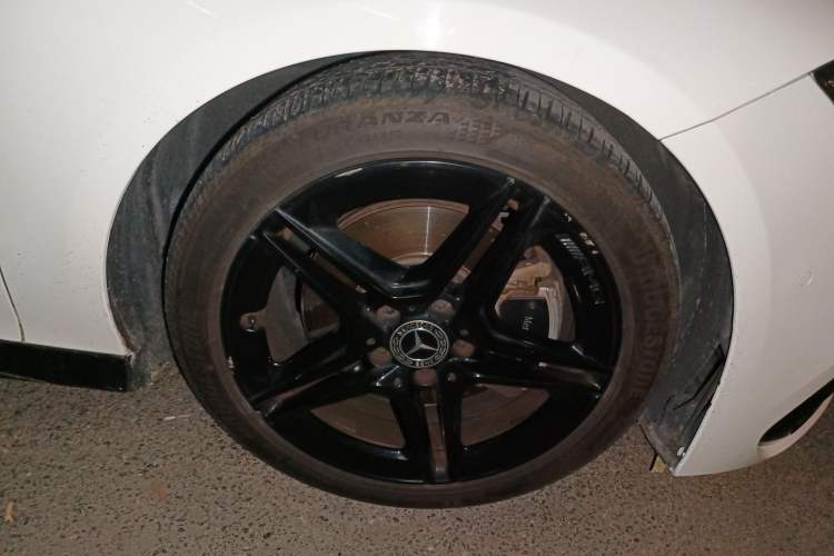 Used Mercedes-Benz CLA 2020 CLA 200 Shooting Brake Right Front Wheel Hub