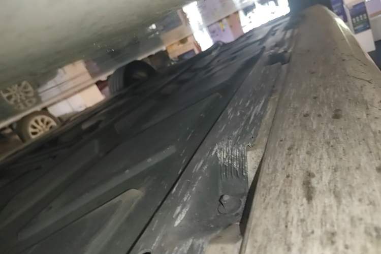Used Mercedes-Benz CLA 2020 CLA 260 4MATIC Shooting Brake Right Side Sill