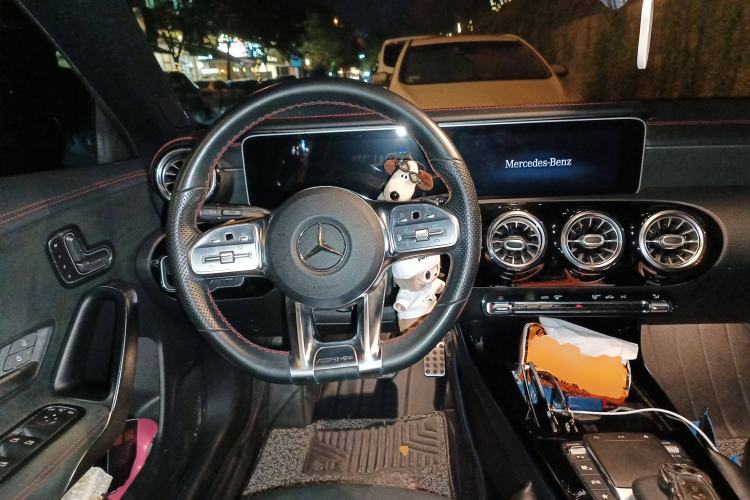 Used Mercedes-Benz CLA 2020 CLA 200 Shooting Brake Steering Wheel