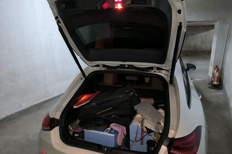 Used Mercedes-Benz CLA 2020 CLA 260 4MATIC Shooting Brake Trunk
