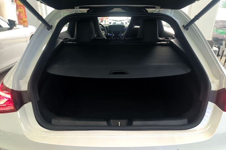 Used Mercedes-Benz CLA 2020 CLA 200 Shooting Brake Trunk