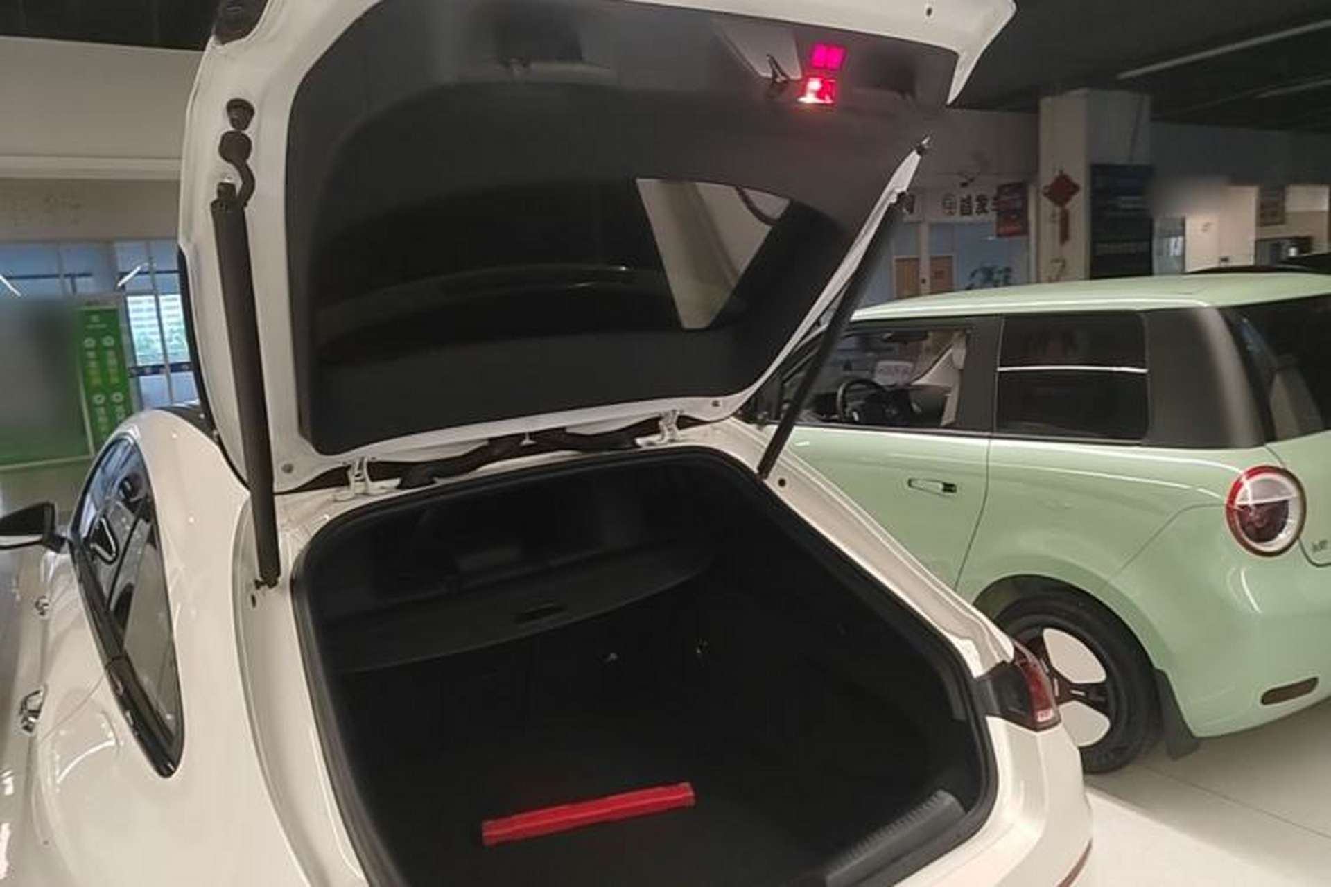 Used Mercedes-Benz CLA 2020 CLA 260 4MATIC Shooting Brake Trunk