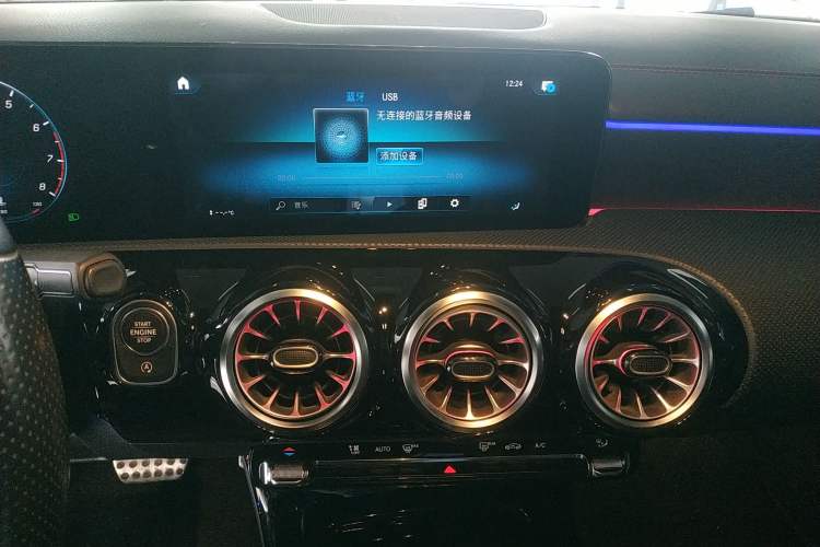 Used Mercedes-Benz CLA 2021 CLA 200 Shooting Brake Audio And AC Panel