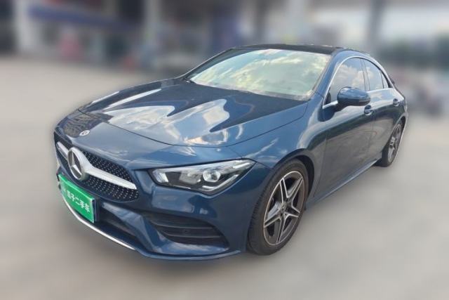 Ojetý Mercedes-Benz CLA 2021 CLA 200