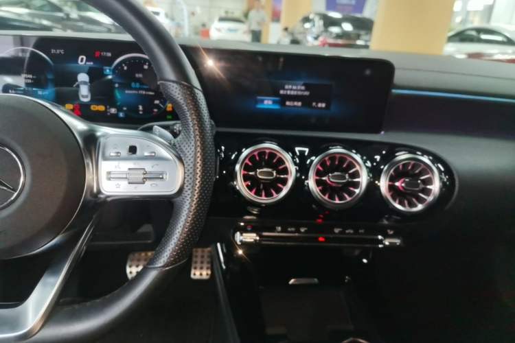 Used Mercedes-Benz CLA 2021 CLA 260 4MATIC Audio And AC Panel