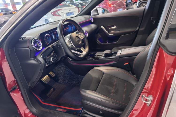 Used Mercedes-Benz CLA 2021 CLA 200 Interior 1