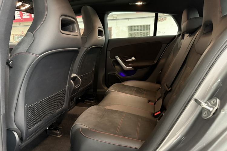Used Mercedes-Benz CLA 2021 CLA 200 Shooting Brake Interior 3