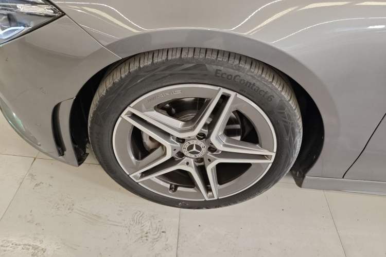 Used Mercedes-Benz CLA 2021 CLA 200 Shooting Brake Left Front Wheel Hub