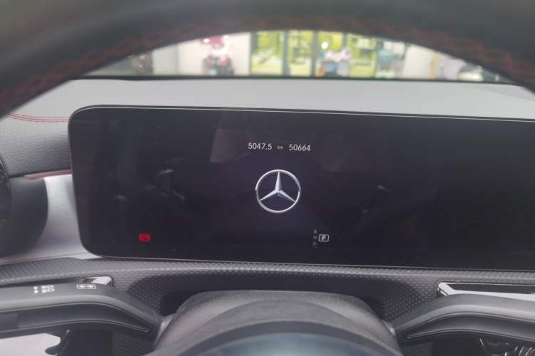 Used Mercedes-Benz CLA 2021 CLA 200 4MATIC Odometer Close Up
