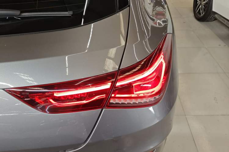 Used Mercedes-Benz CLA 2021 CLA 200 Shooting Brake Right Rear Taillight
